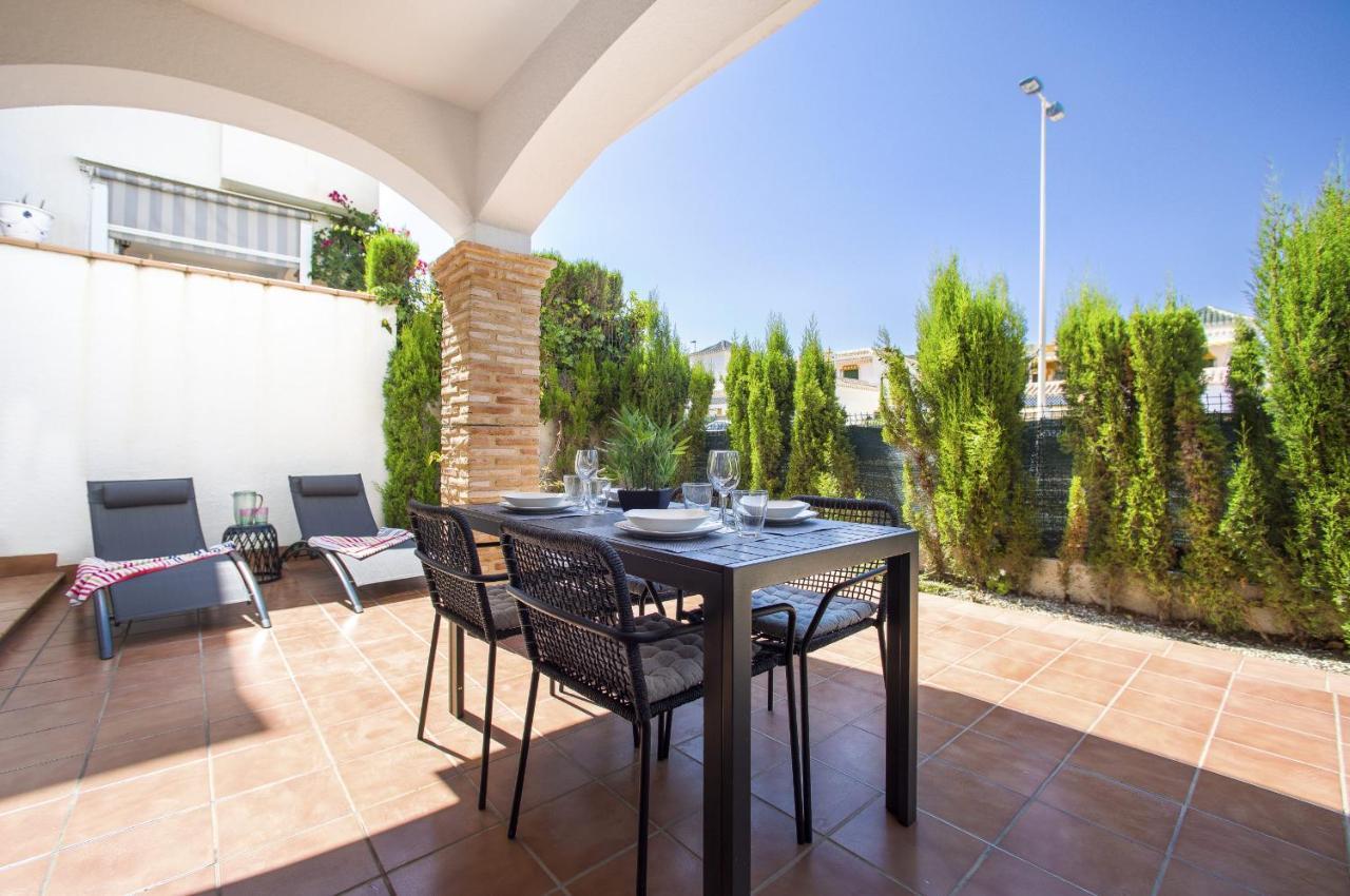 Azul Beach By La Mata Beach ตอร์เรเวียคา ภายนอก รูปภาพ